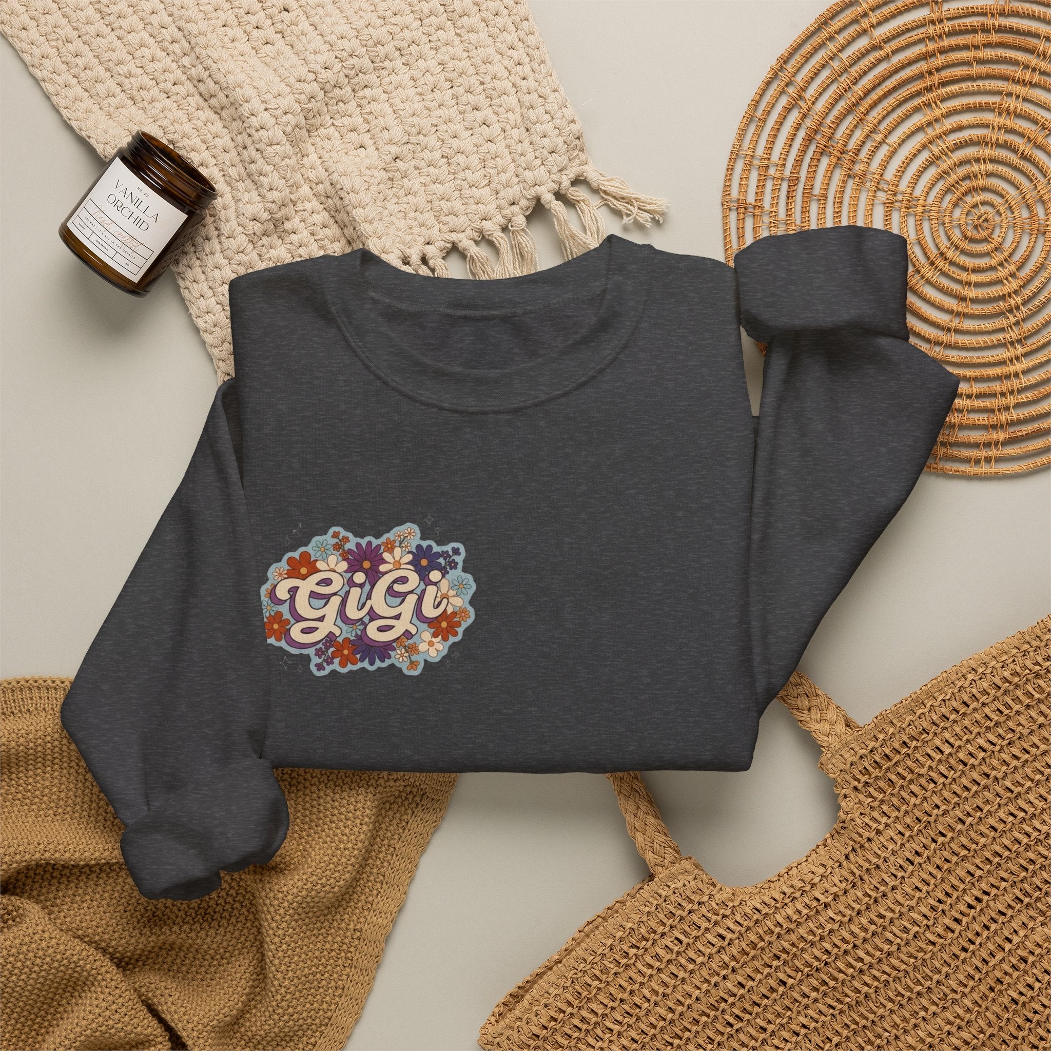 Gigi Floral Crewneck Sweatshirt — Vintage Flower Graphic Sweatshirt